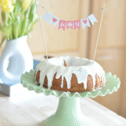 I would love this gift! A homemade bunt cake & a beautiful banner!